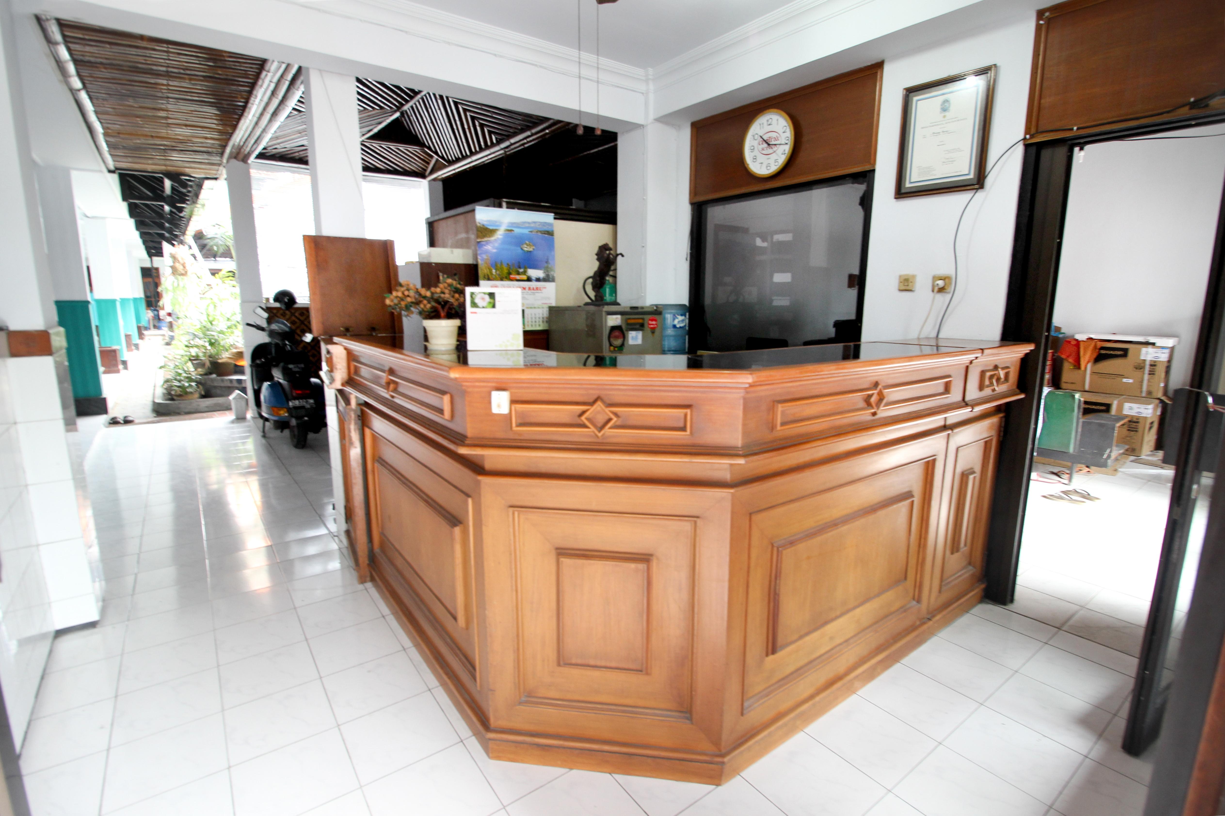 Reddoorz Plus Near Alun Alun Selatan Γιογκιακάρτα Εξωτερικό φωτογραφία